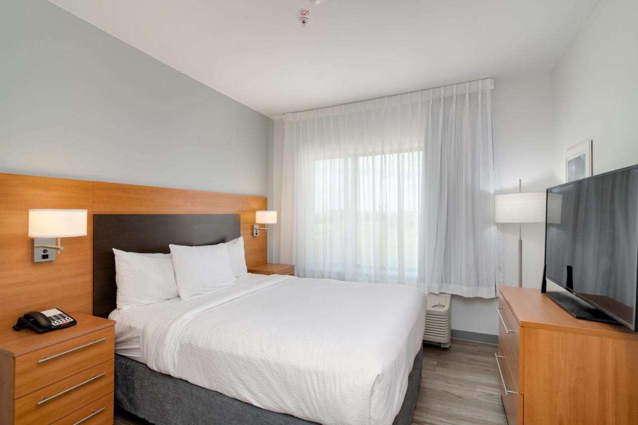 Towneplace By Marriott Dallas Hotel