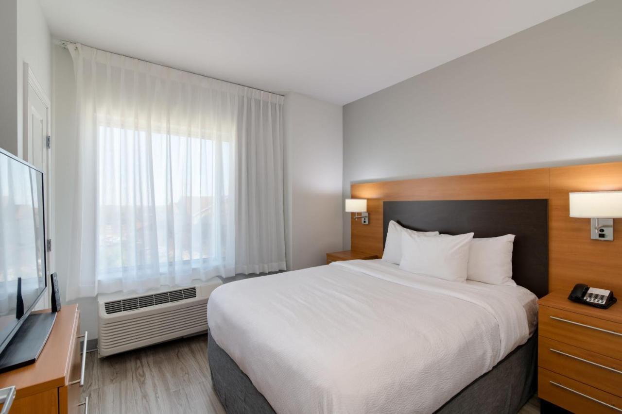 Towneplace By Marriott Dallas Hotel