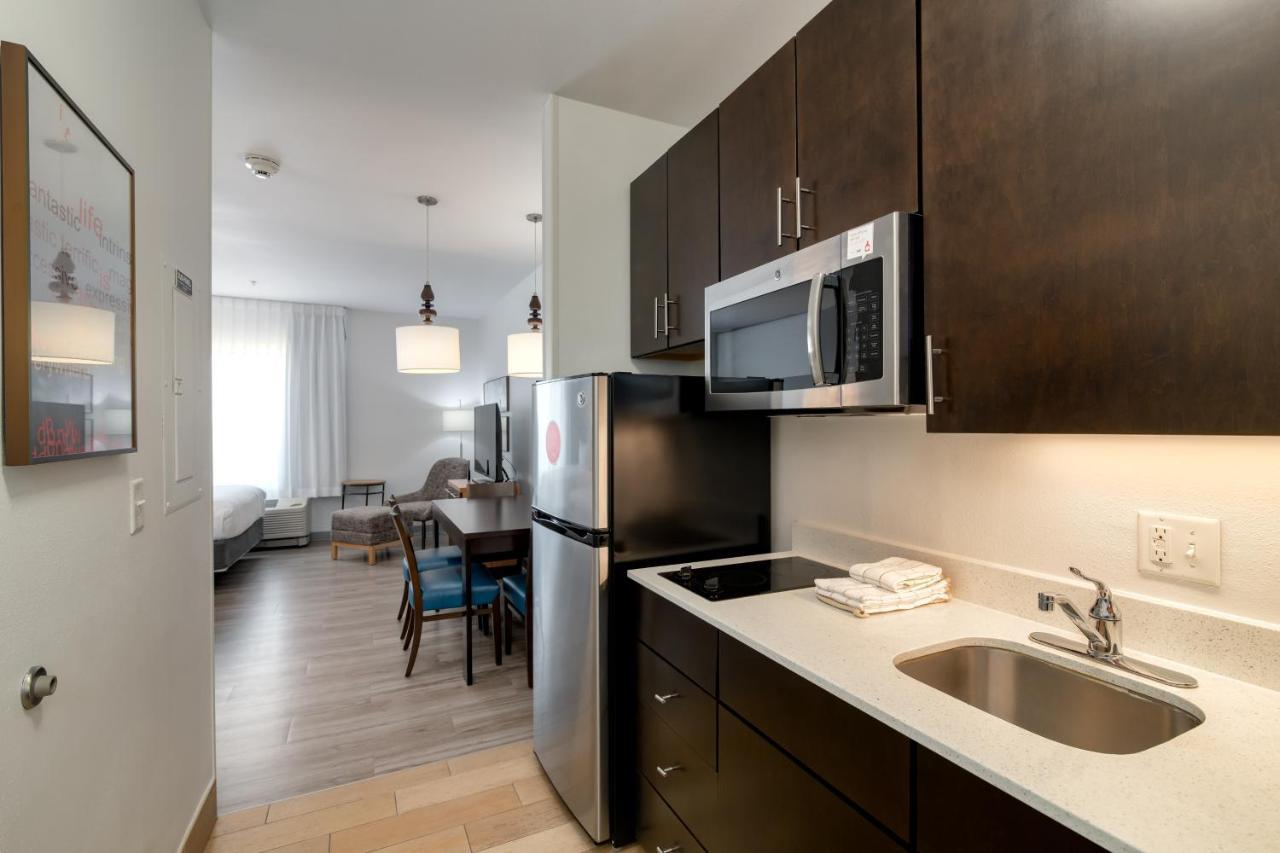 Hotel Towneplace By Marriott Dallas McKinney