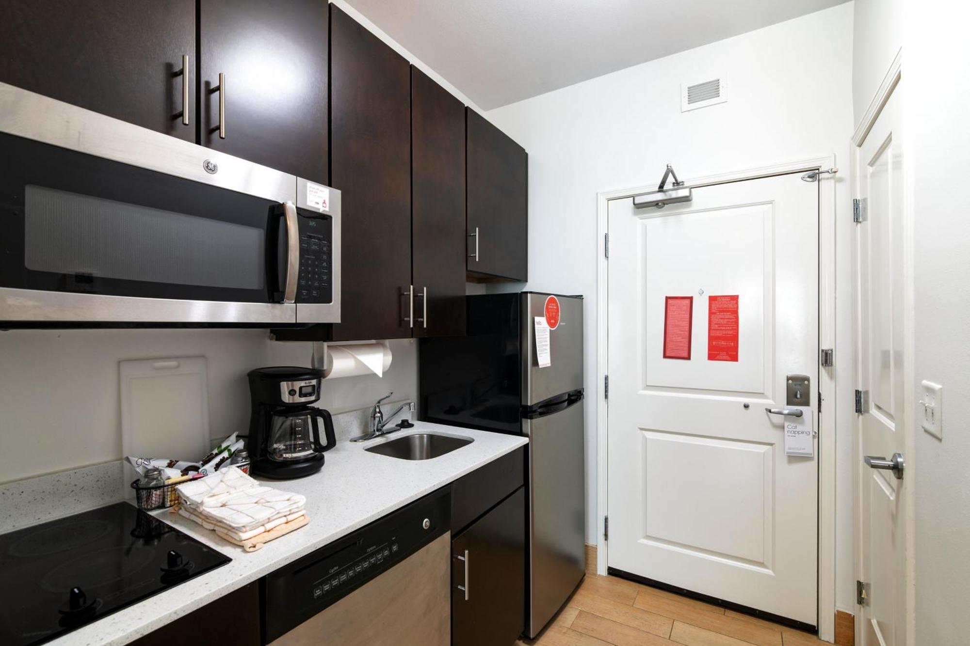 Hotel Towneplace By Marriott Dallas 3*